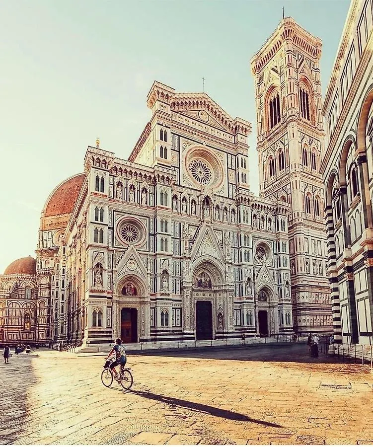 Firenze Rooms Cathedral B&B Floransa